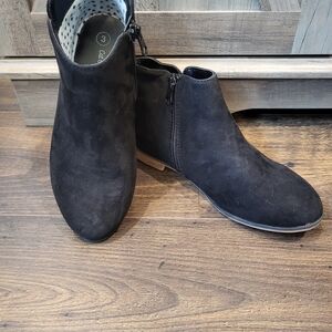 Cat & Jack Black Suede Star-Lined Boots